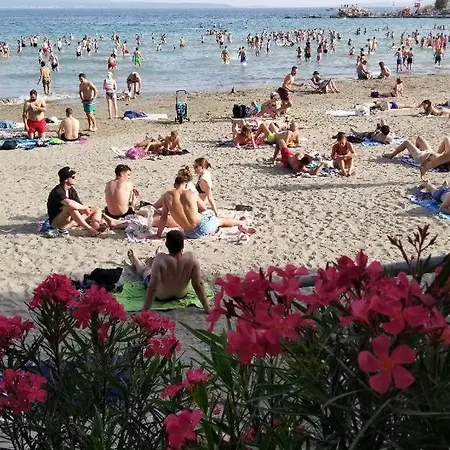 Luxury Tanja , Bacvice Σπλιτ
